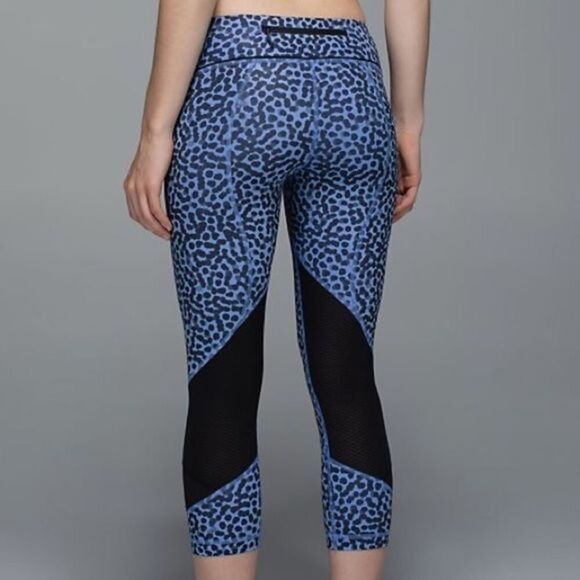 Lululemon Pace Rival Crop Full-On Luxtreme Ace Spot Lullaby Black - Picture 1 of 6